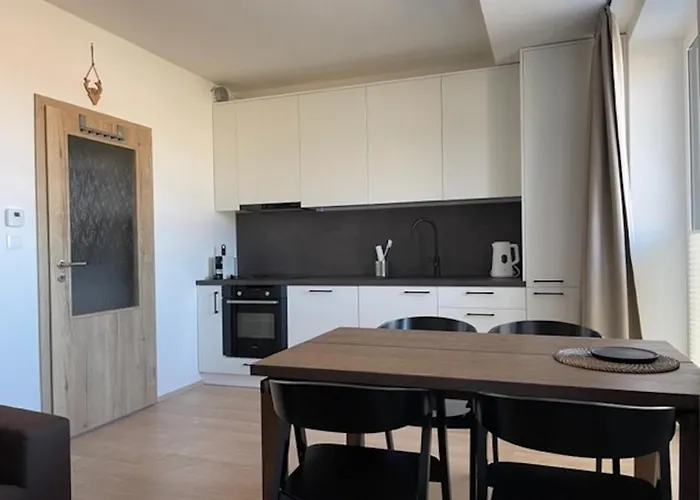 شقة Klinovec Luxury Loučná pod Klínovcem
